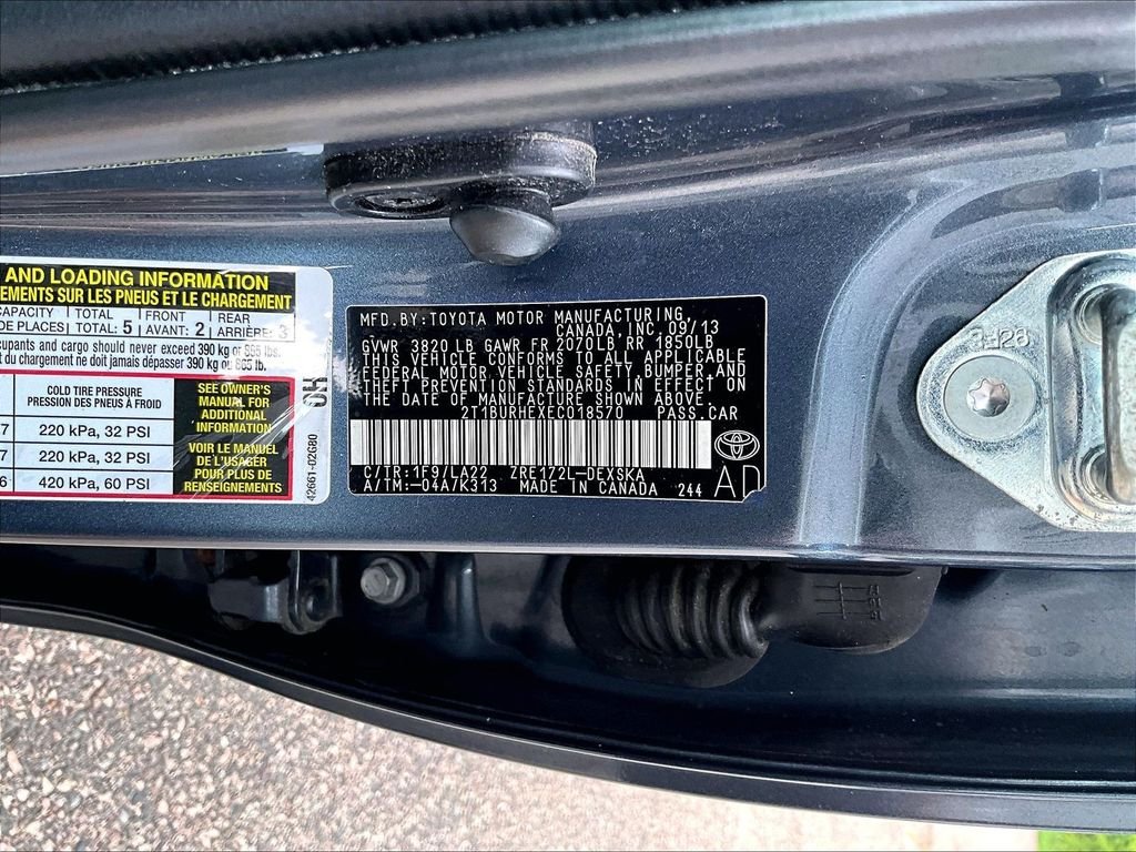 Used 2014 Toyota Corolla S Premium w/ Driver Convenience Package FWD image 9