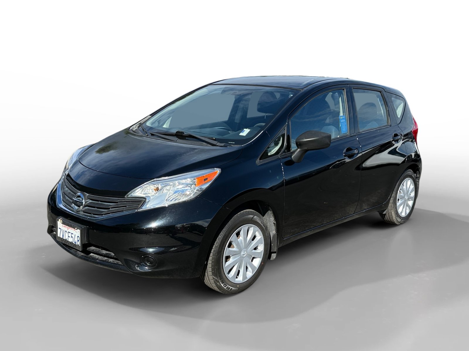 Used 2015 Nissan Versa Note SV FWD image 1