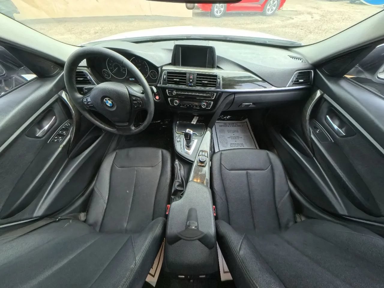 Used 2018 BMW 320i Sedan RWD image 23