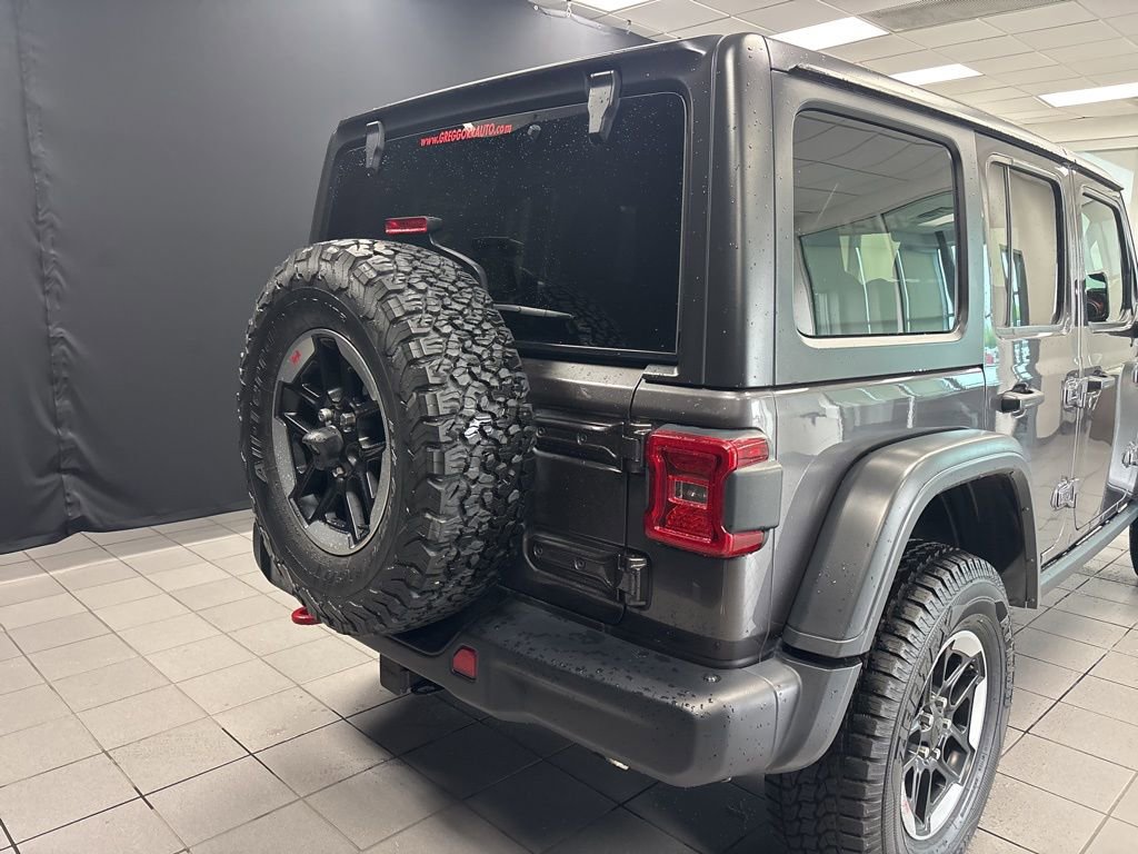 Used 2018 Jeep Wrangler Unlimited Rubicon AWD/4WD image 4