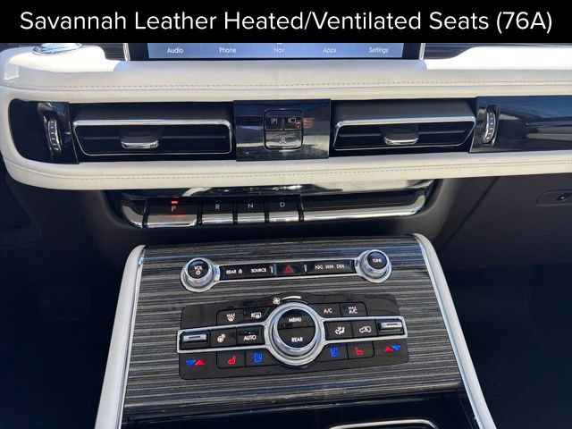 Certified 2023 Lincoln Aviator Black Label w/ Jet Package image 20