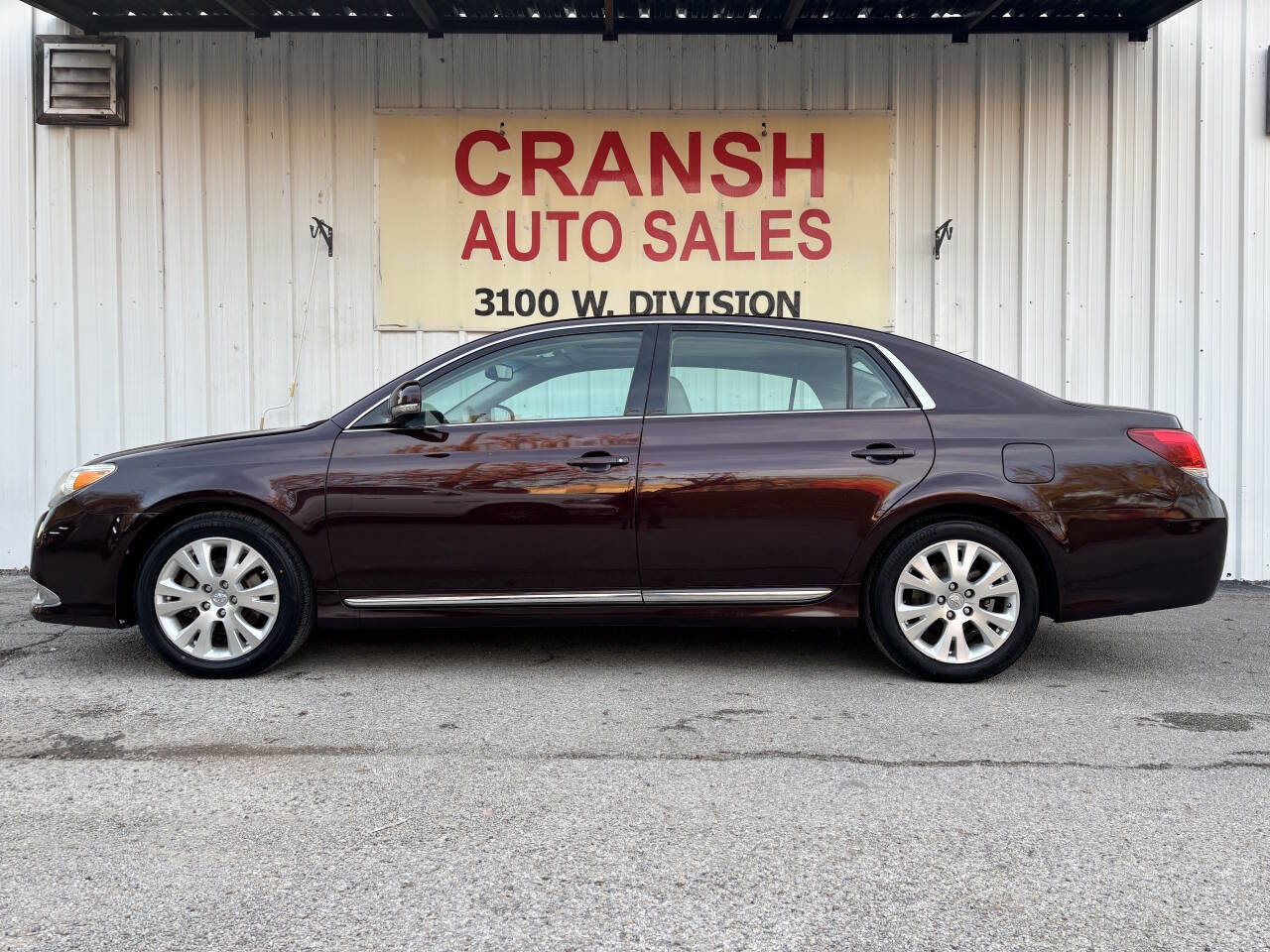 Used 2012 Toyota Avalon image 7