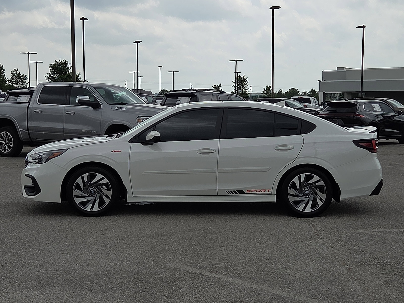 Used 2025 Subaru Legacy Limited w/ Popular Package #3 AWD/4WD image 3