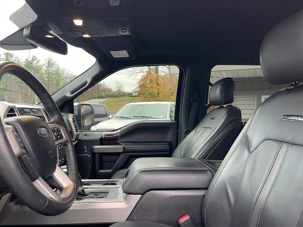 Used 2015 Ford F150 Platinum w/ Max Trailer Tow Package image 27