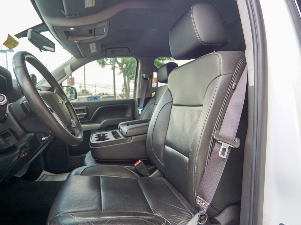 Used 2017 Chevrolet Silverado 1500 LT w/ All Star Edition AWD/4WD image 18
