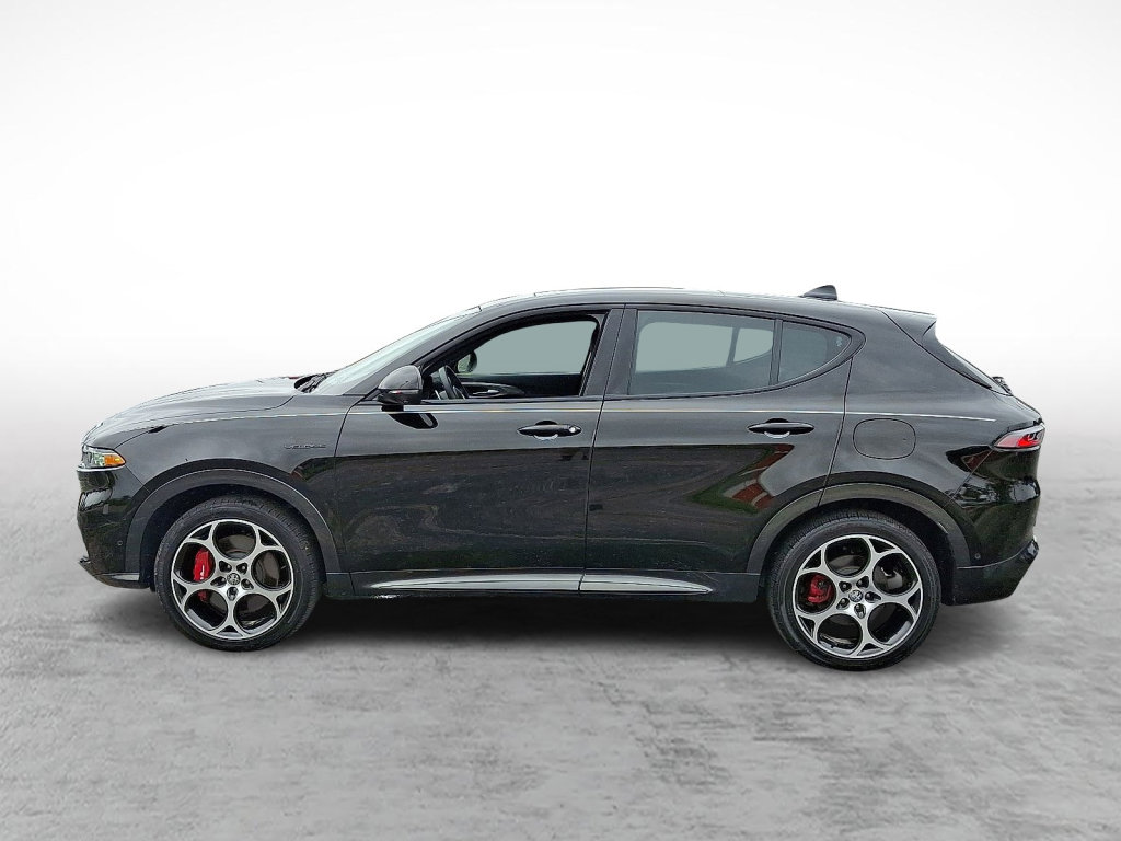Used 2024 Alfa Romeo Tonale Veloce image 2