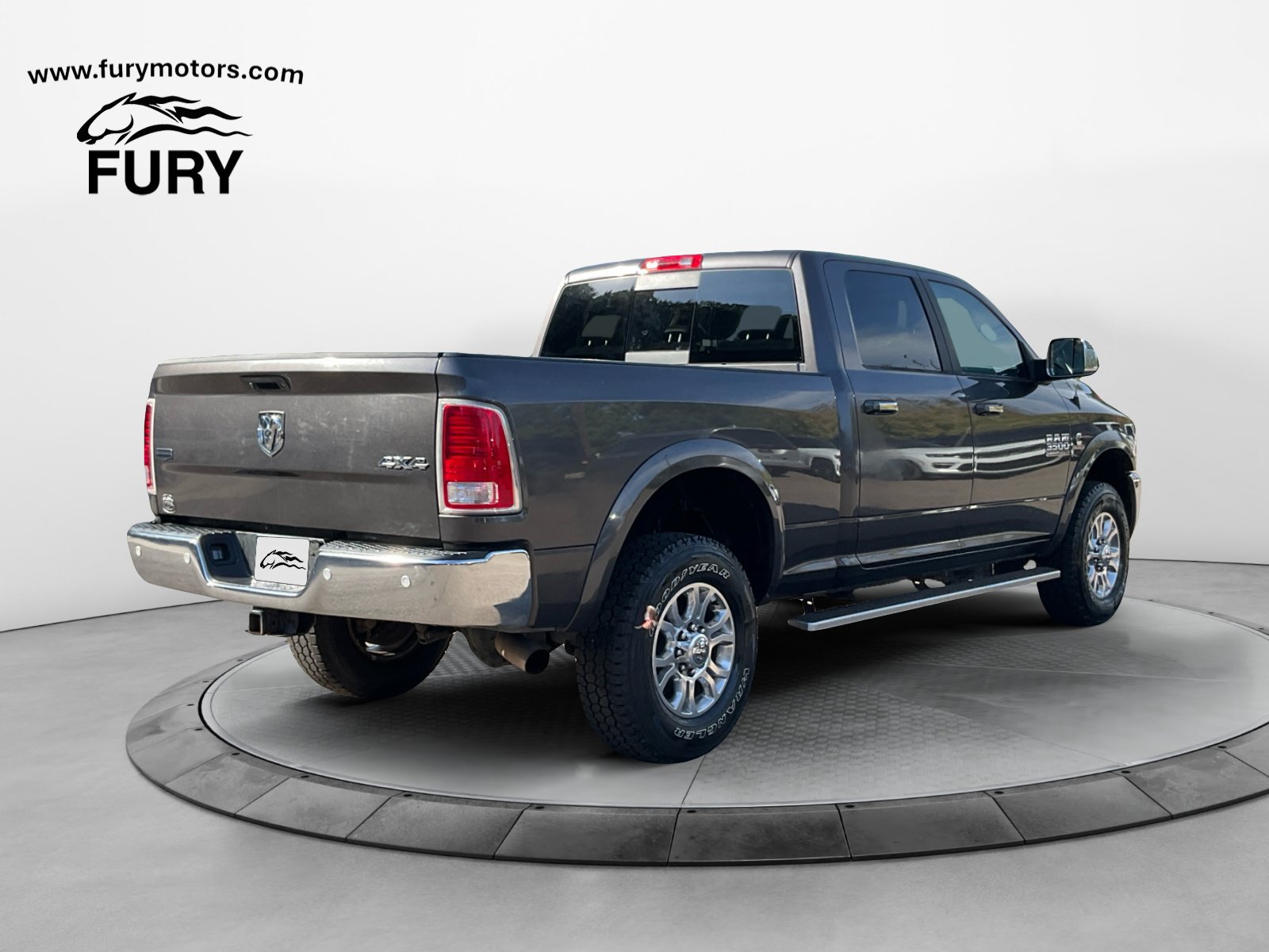 Used 2018 RAM 3500 Laramie AWD/4WD image 4