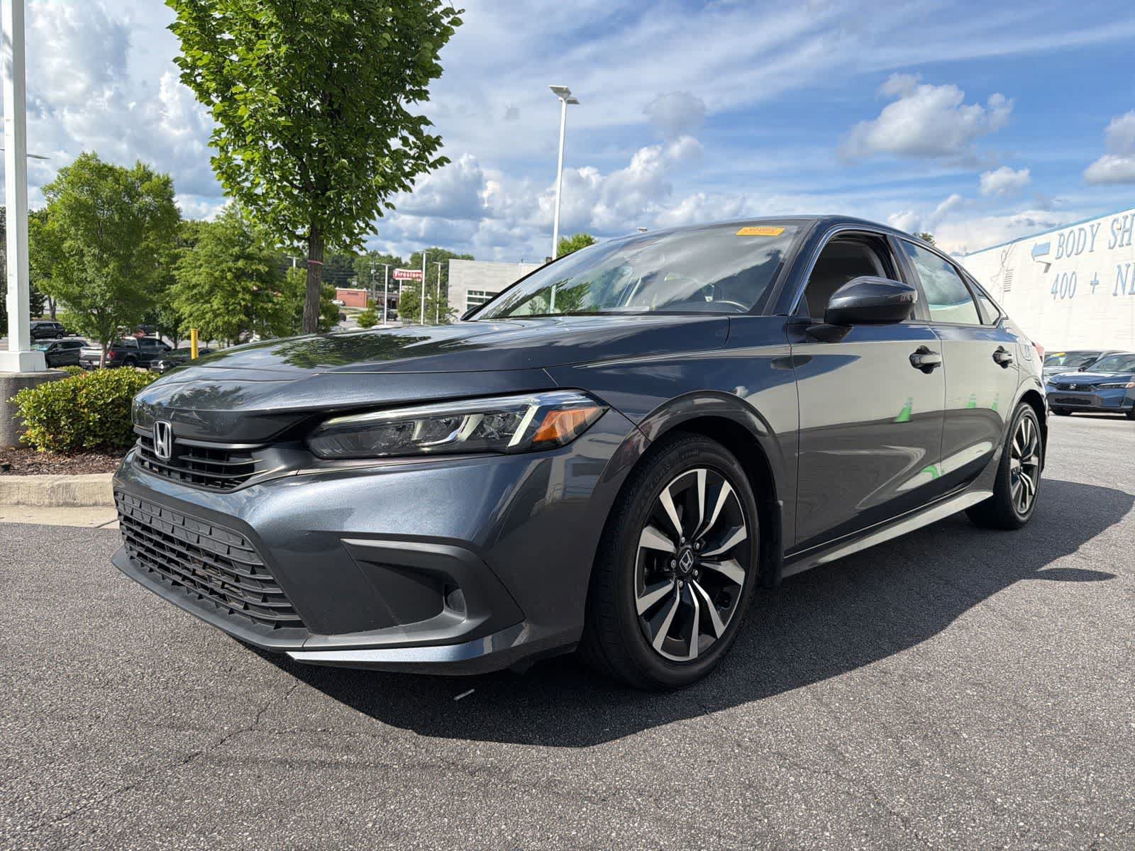 Used 2023 Honda Civic EX image 1