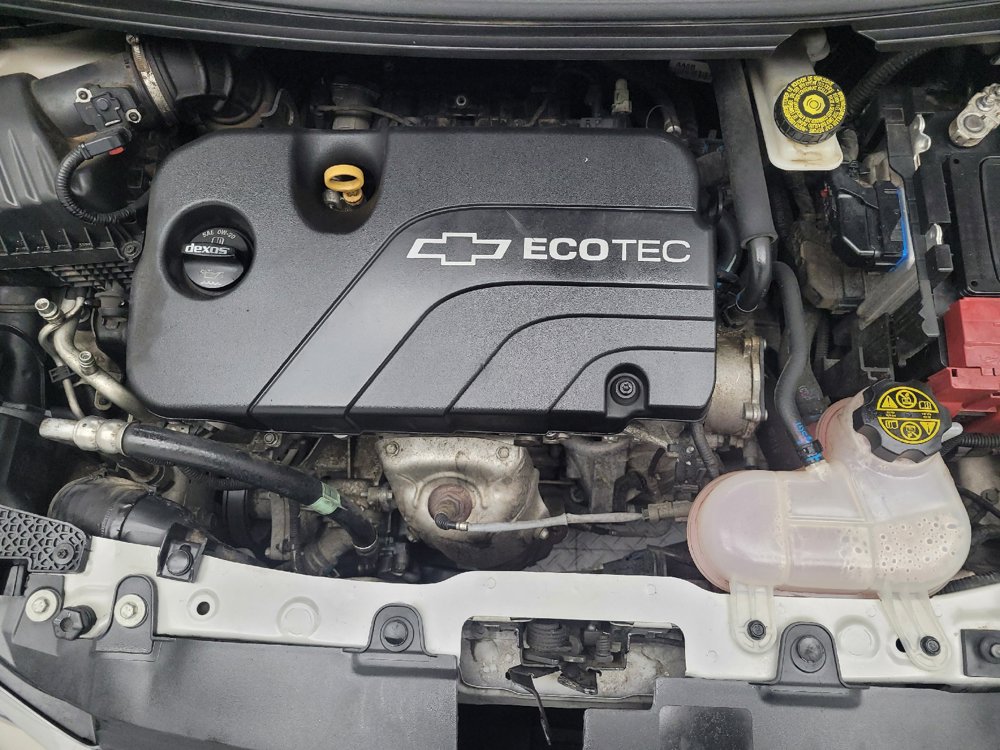 Used 2020 Chevrolet Spark LT FWD image 30