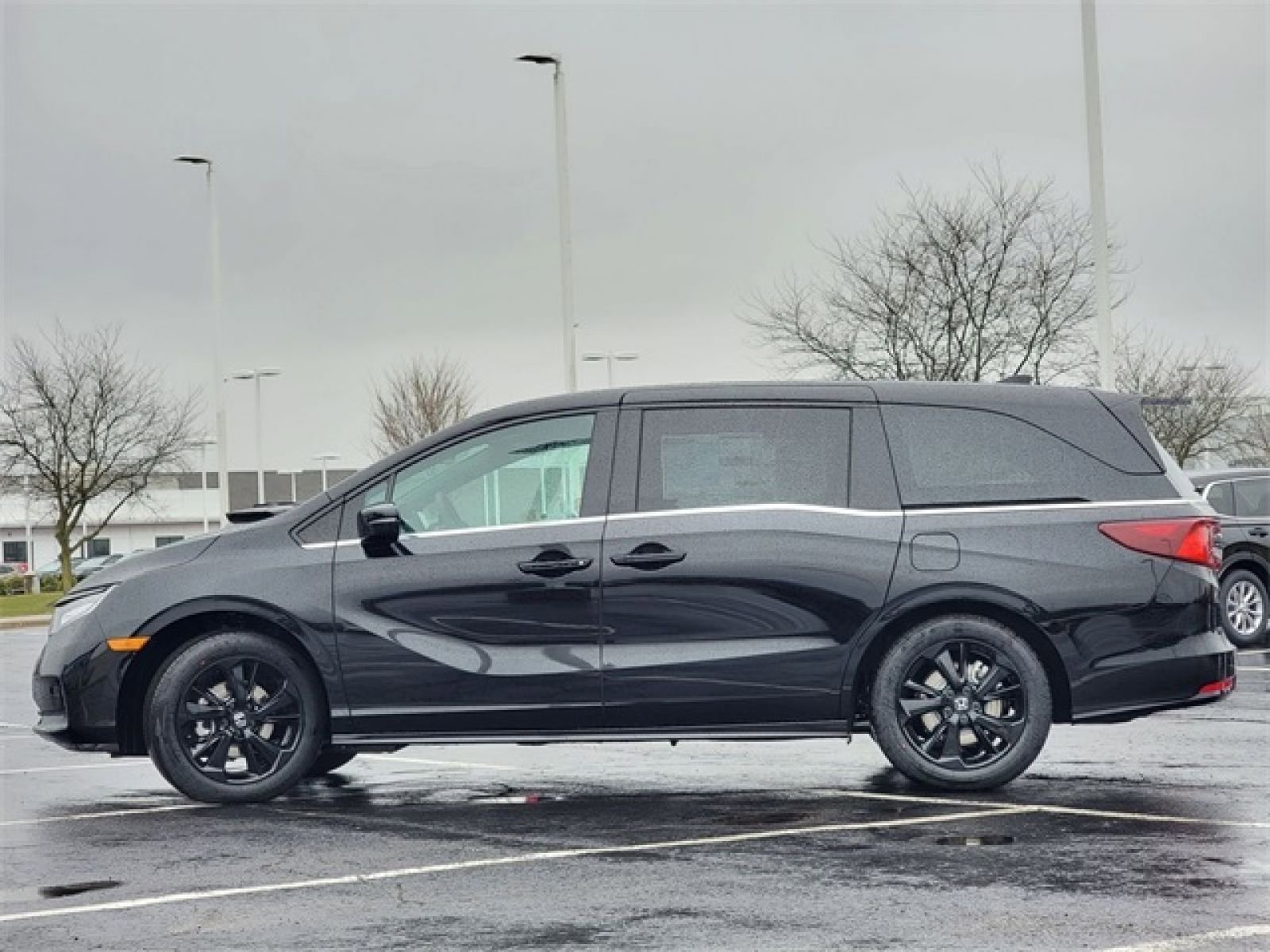 Used 2023 Honda Odyssey Sport image 6