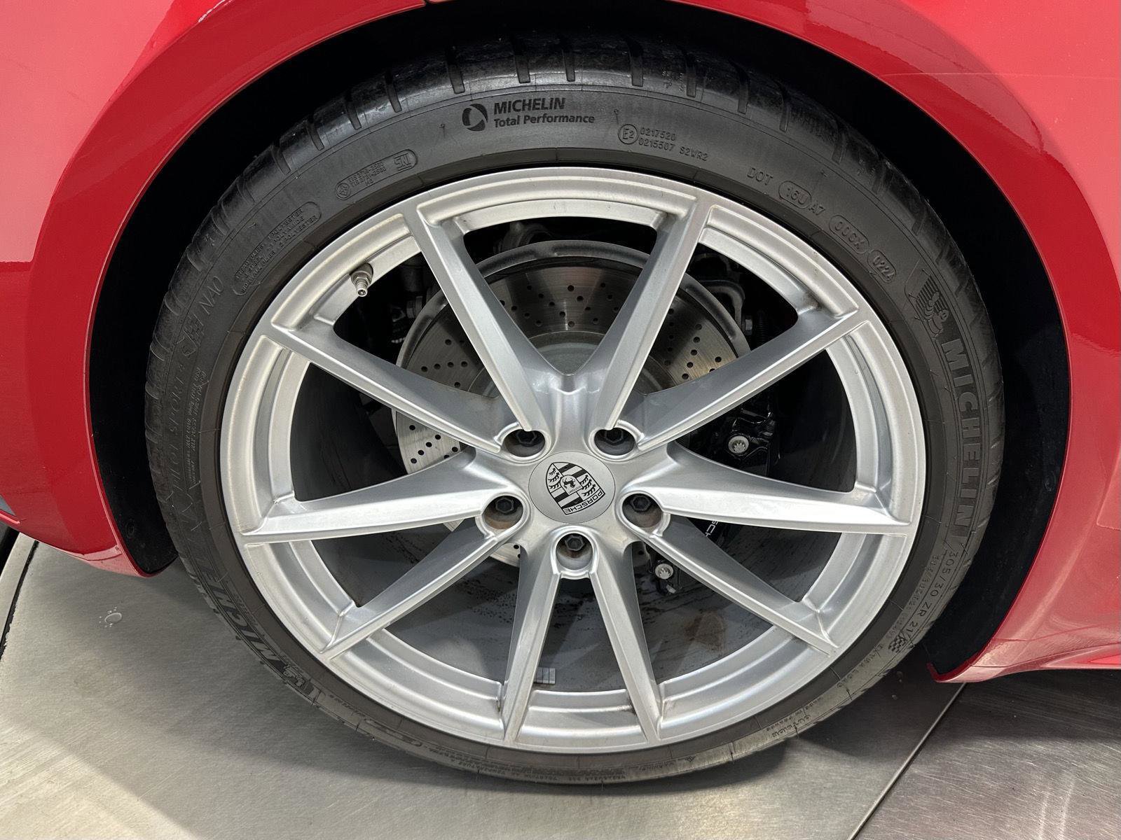 Used 2024 Porsche 911 Targa 4S AWD/4WD image 13