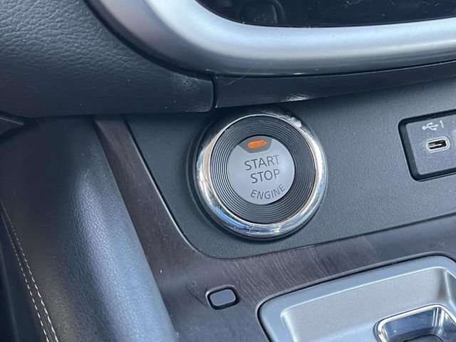Used 2023 Nissan Murano Platinum w/ Cargo Package FWD image 35