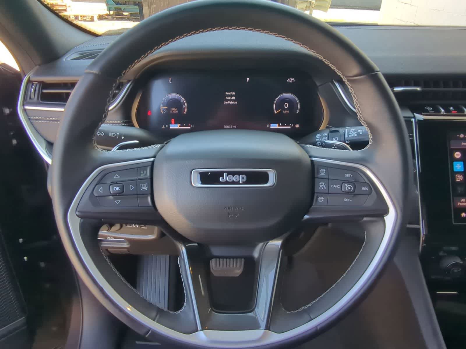 Used 2022 Jeep Grand Cherokee L Laredo AWD/4WD image 22