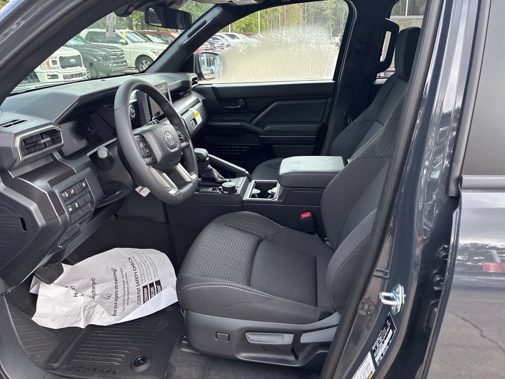 New 2026 Toyota 4Runner SR5 AWD/4WD image 15