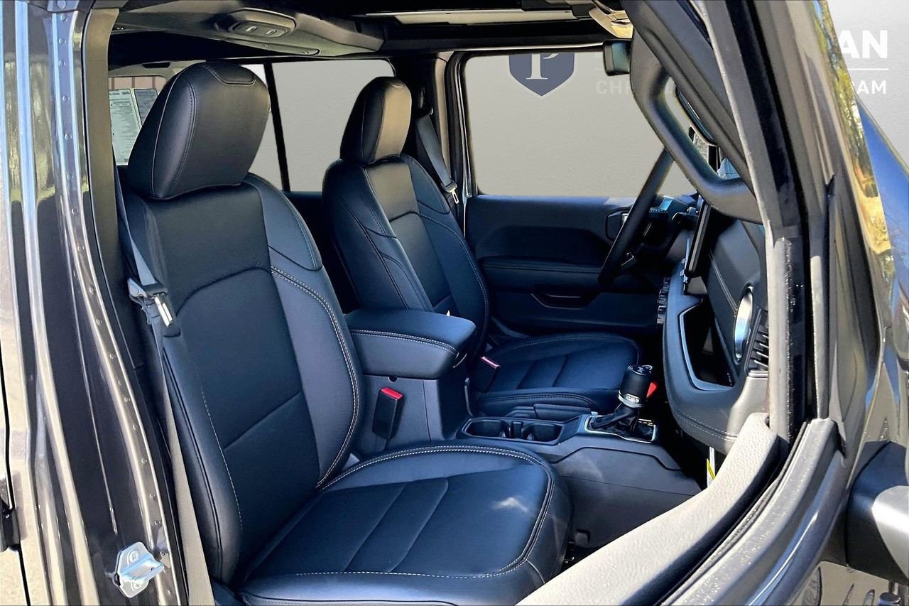 New 2026 Jeep Wrangler Sahara image 24