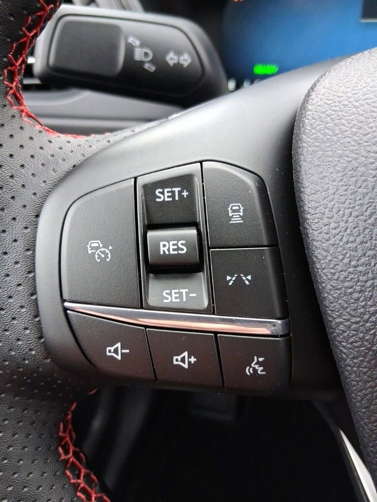 New 2026 Ford Escape ST-Line Select w/ Tech Pack #2 AWD/4WD image 32