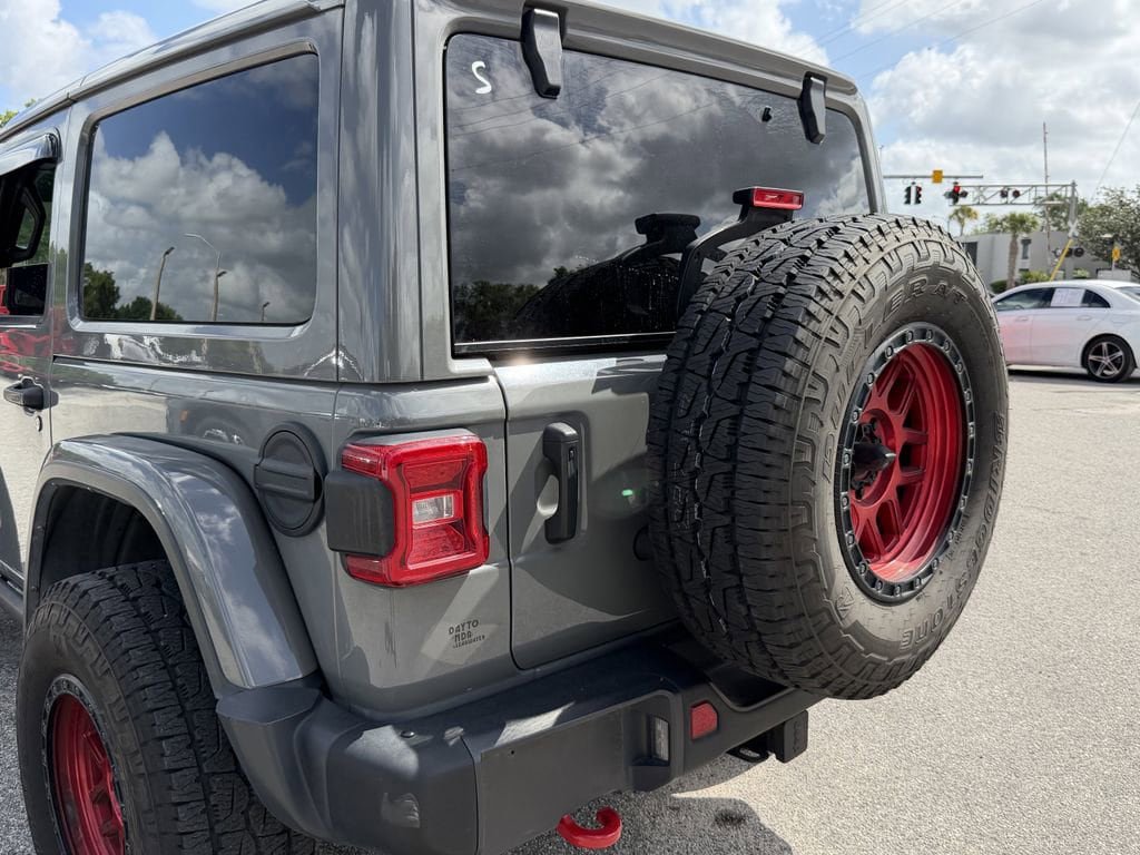 Used 2022 Jeep Wrangler Rubicon w/ Steel Bumper Group AWD/4WD image 11