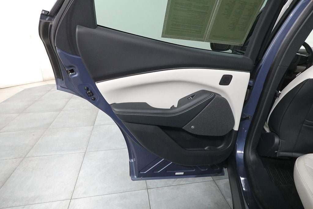 Used 2021 Ford Mustang Mach-E Premium AWD/4WD image 28