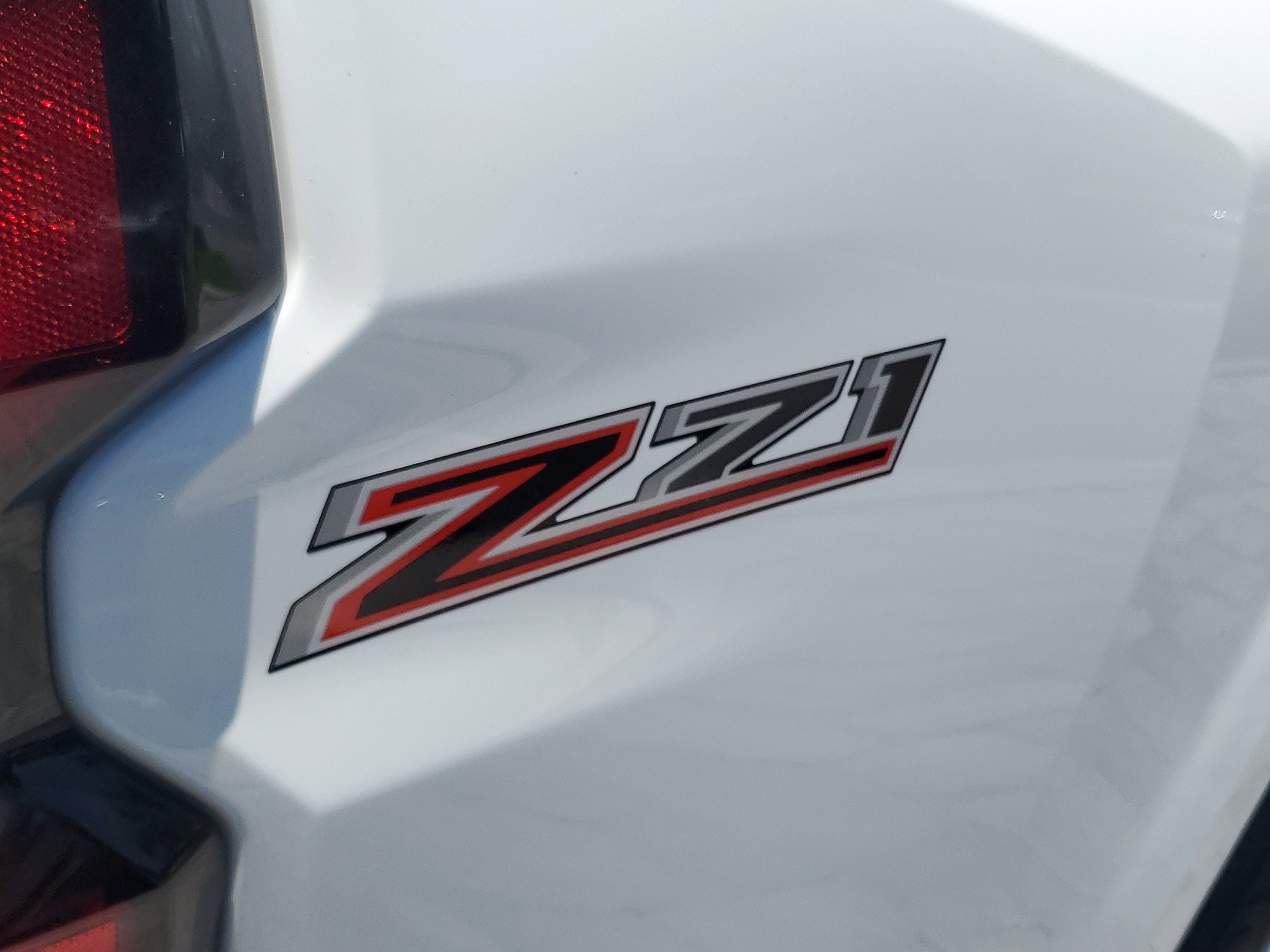 Used 2023 Chevrolet Colorado Z71 w/ Z71 Convenience Package 2 AWD/4WD image 8