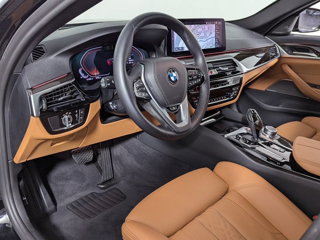 Used 2022 BMW 530i xDrive w/ Executive Package AWD/4WD image 15
