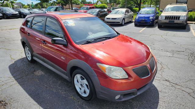 Used 2006 Pontiac Vibe w/ Sun And Sound Package FWD image 6