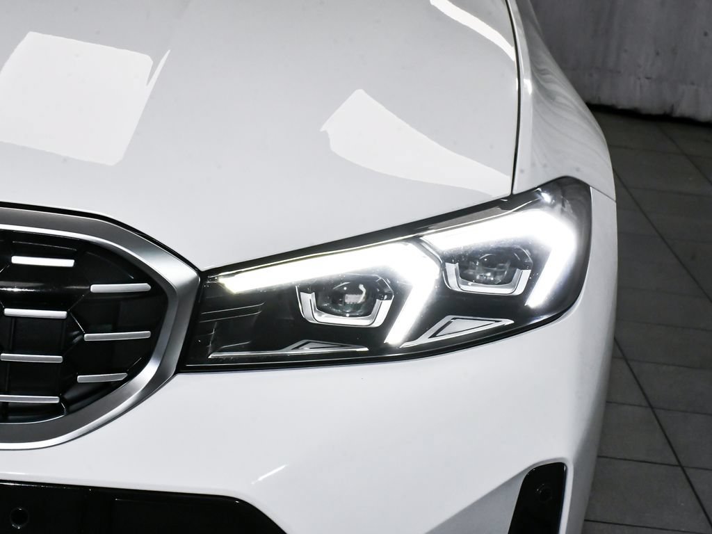 Used 2025 BMW M340i xDrive AWD/4WD image 74