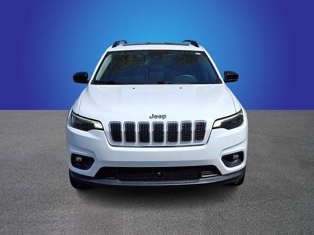 Used 2022 Jeep Cherokee Latitude Lux w/ Sun & Sound Group image 2