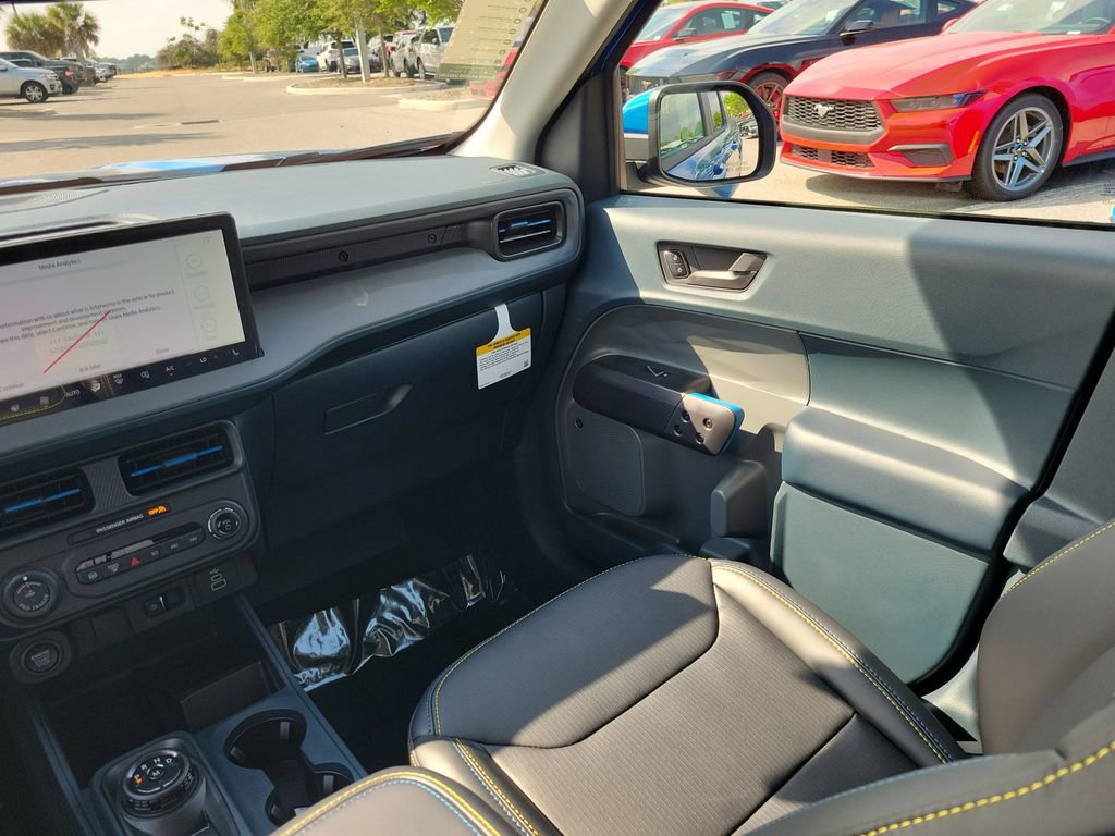 New 2026 Ford Maverick Lobo image 13