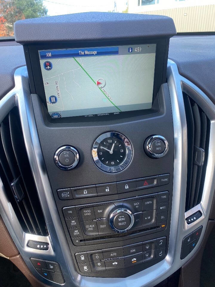 Used 2011 Cadillac SRX Luxury image 11