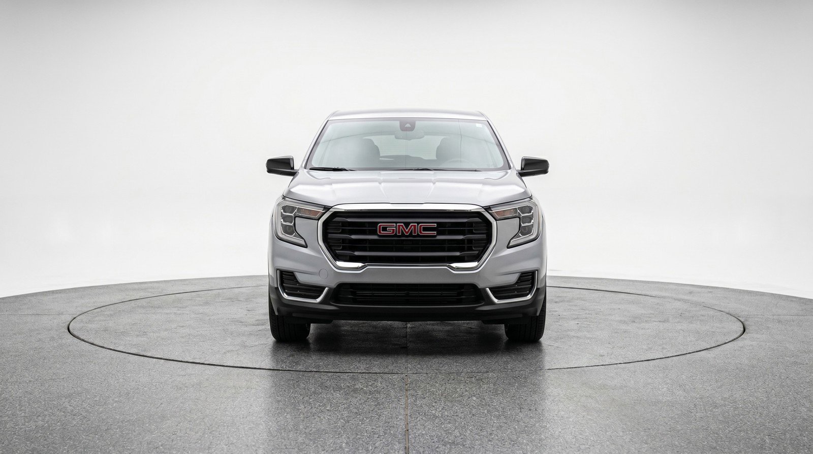 Used 2024 GMC Terrain SLE FWD image 2