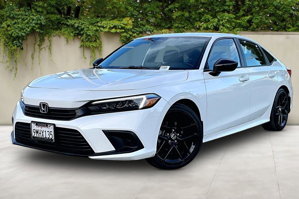 Used 2024 Honda Civic Sport image 3