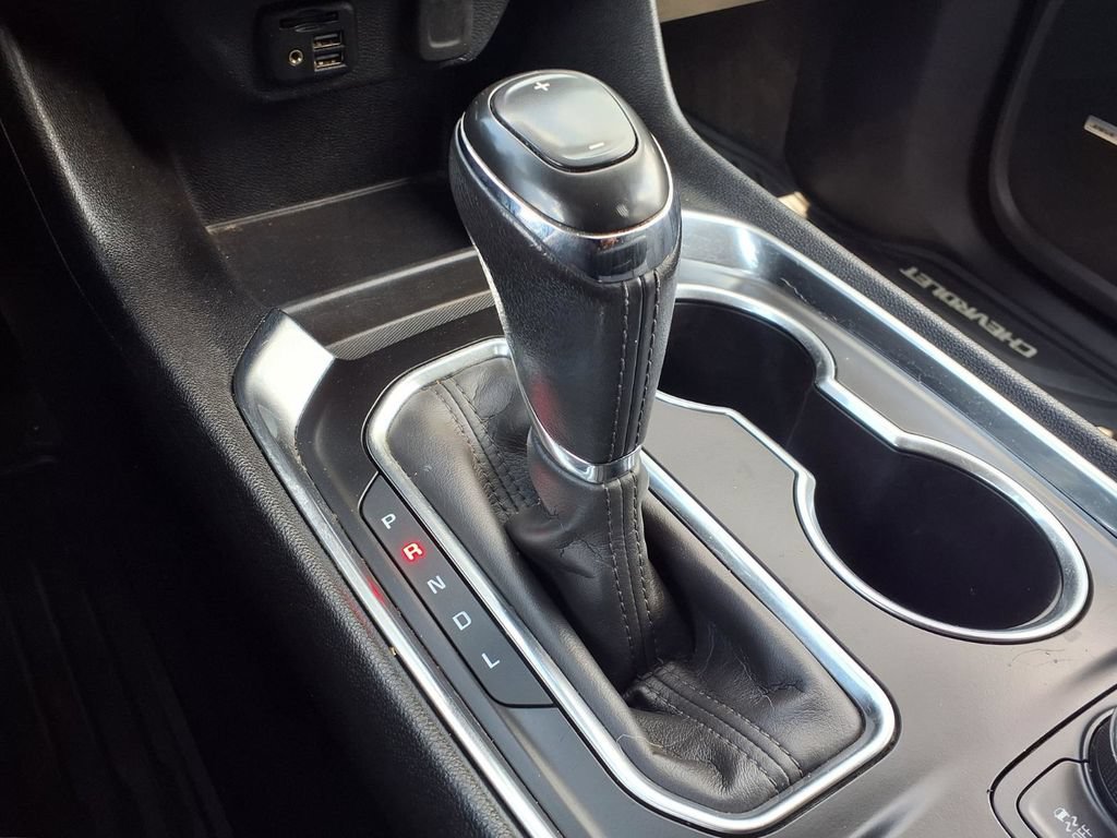 Used 2020 Chevrolet Traverse RS FWD image 9