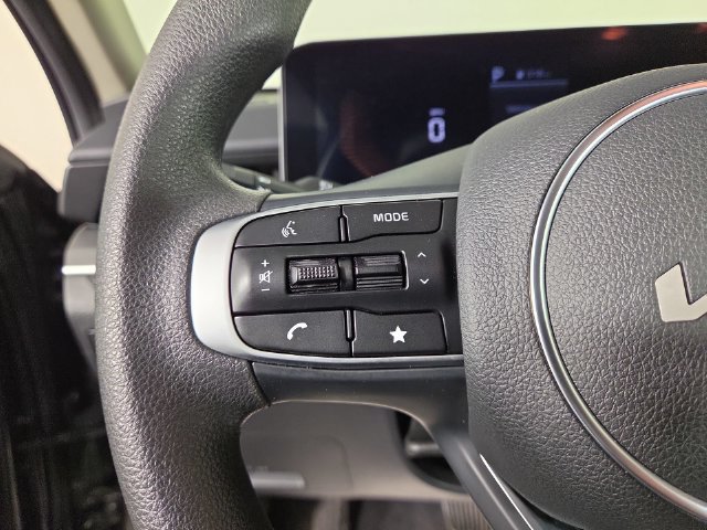 Certified 2026 Kia K5 LXS FWD image 21