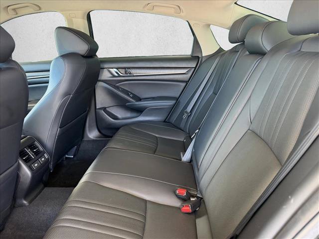 Used 2022 Honda Accord Touring image 10