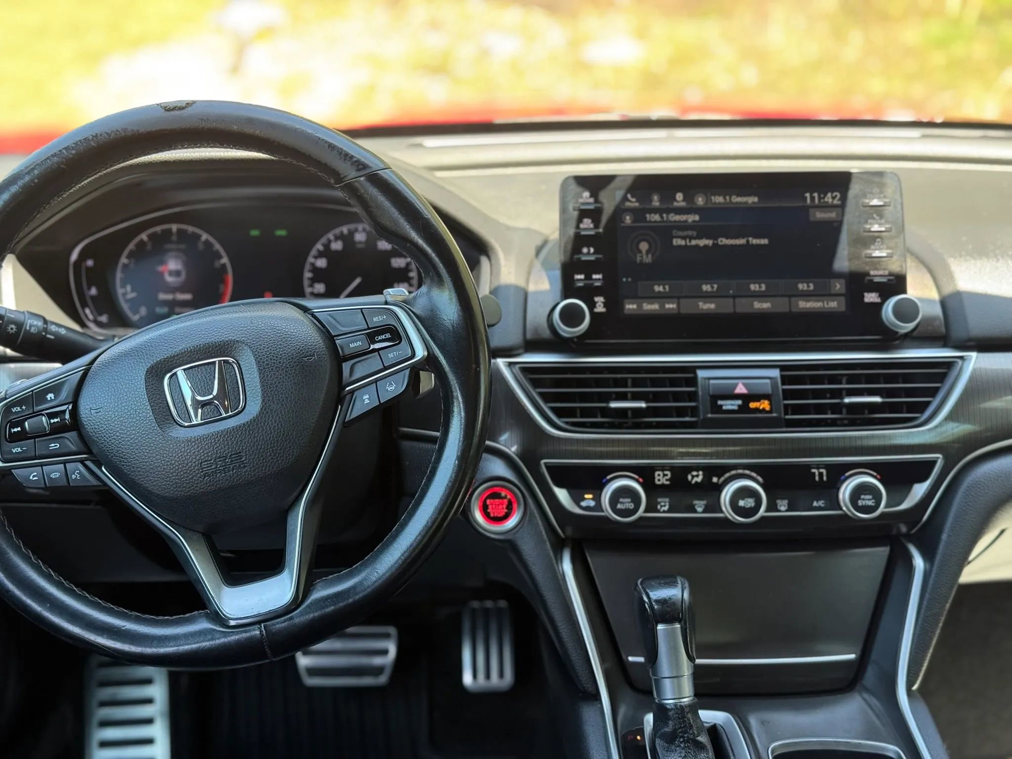 Used 2018 Honda Accord Sport image 17