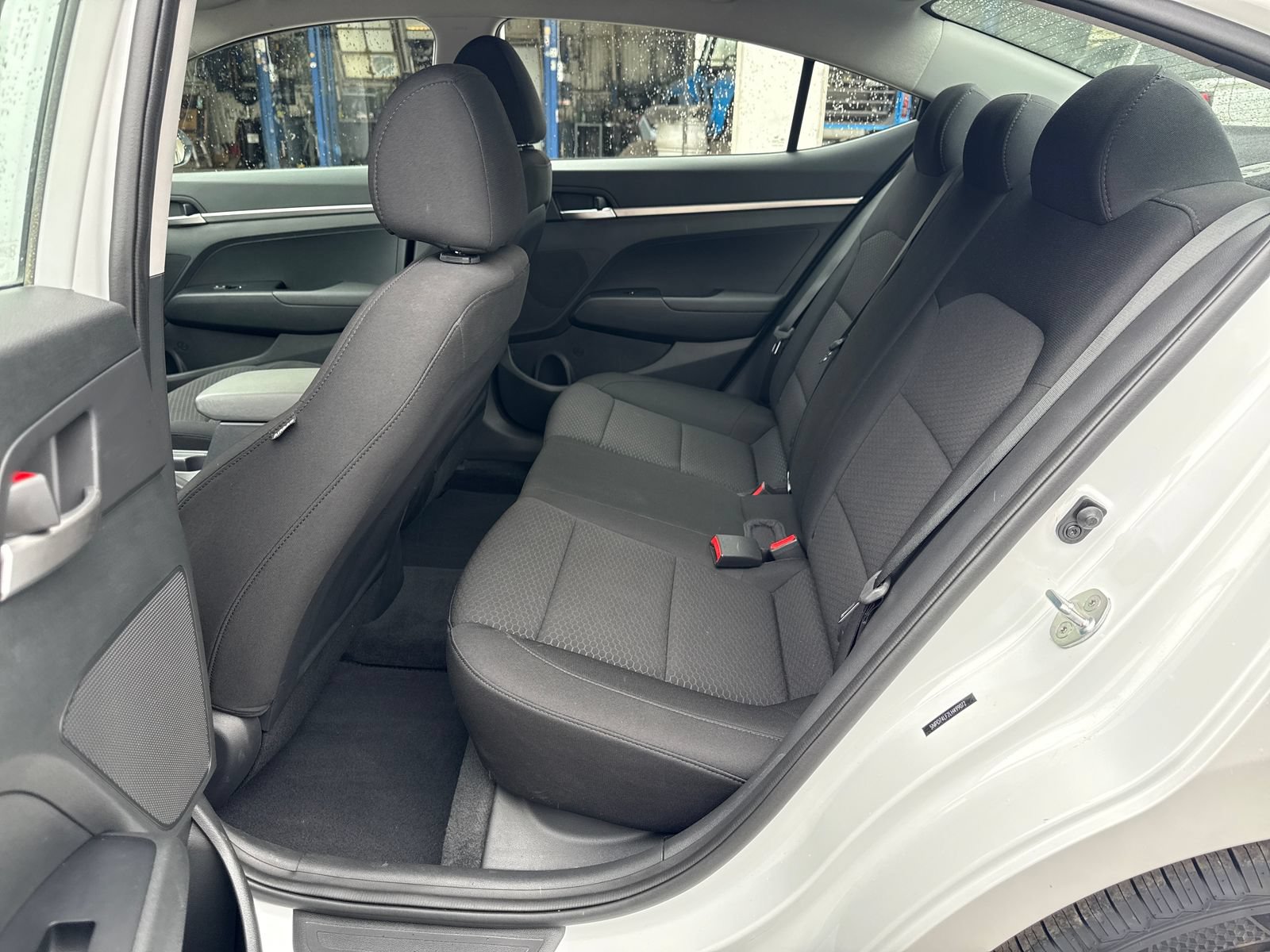 Used 2020 Hyundai Elantra SE w/ Cargo Package (C1) FWD image 25