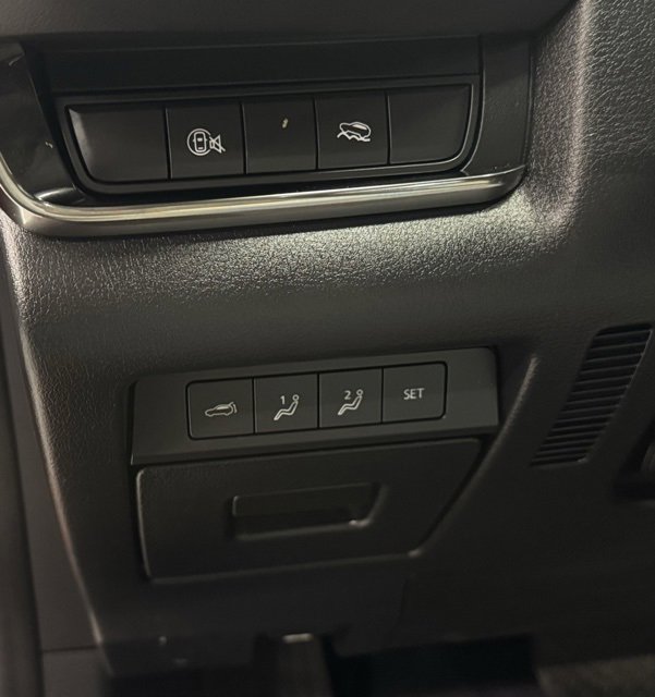 Certified 2025 MAZDA CX-30 AWD 2.5 S w/ Premium Package image 21