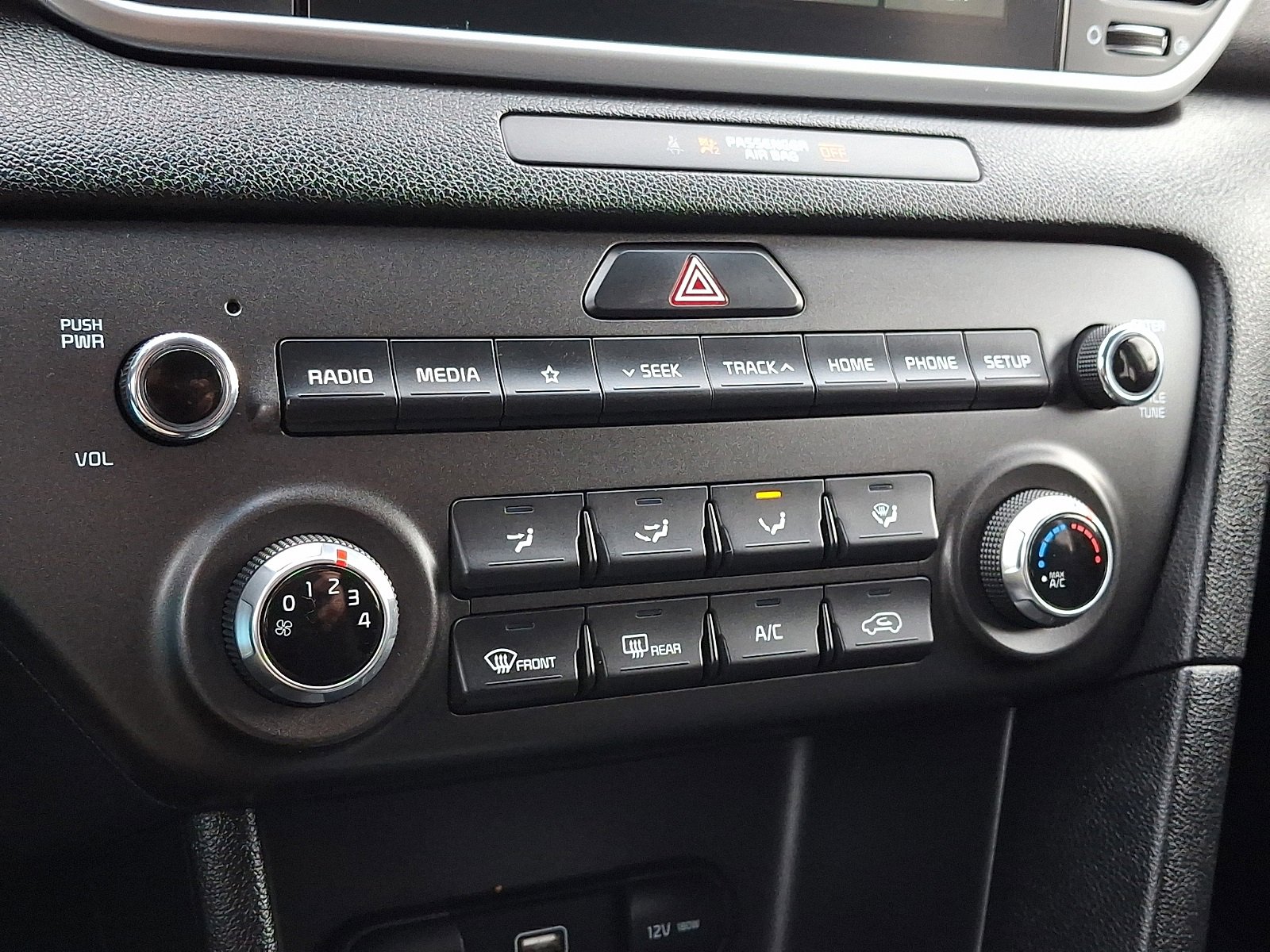 Used 2021 Kia Sportage LX image 15