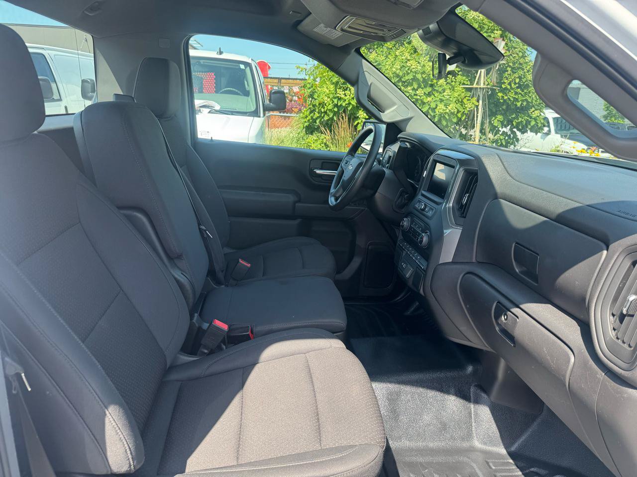 Used 2025 Chevrolet Silverado 1500 W/T RWD image 16