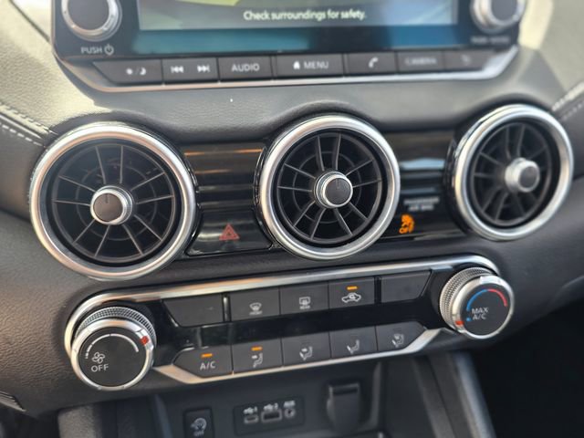 Used 2025 Nissan Sentra SV FWD image 28