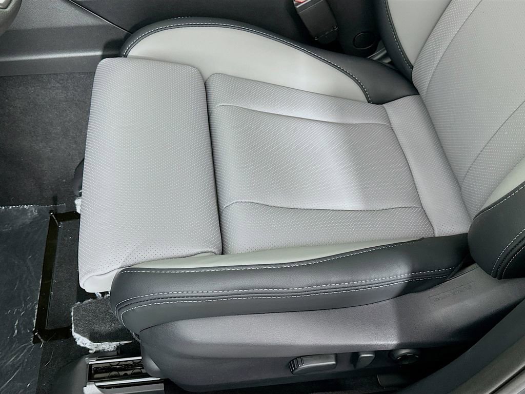 New 2025 Subaru Outback Limited image 26
