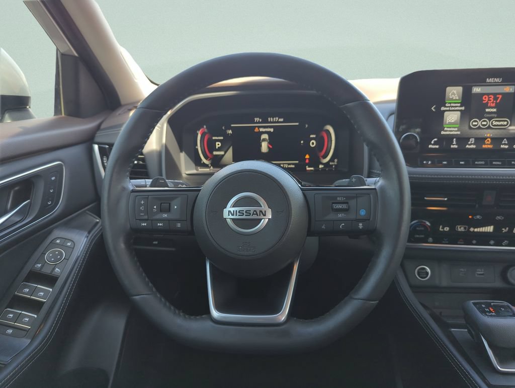 Certified 2021 Nissan Rogue Platinum FWD image 23
