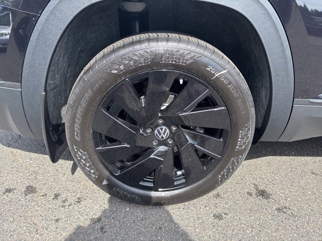 New 2026 Volkswagen Atlas SE image 2
