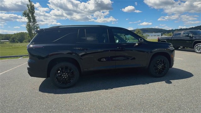 New 2026 Chevrolet Traverse LT w/ Midnight/Sport Edition image 9