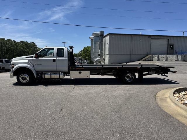 New 2026 Ford F650 2WD SuperCab Super Duty image 5