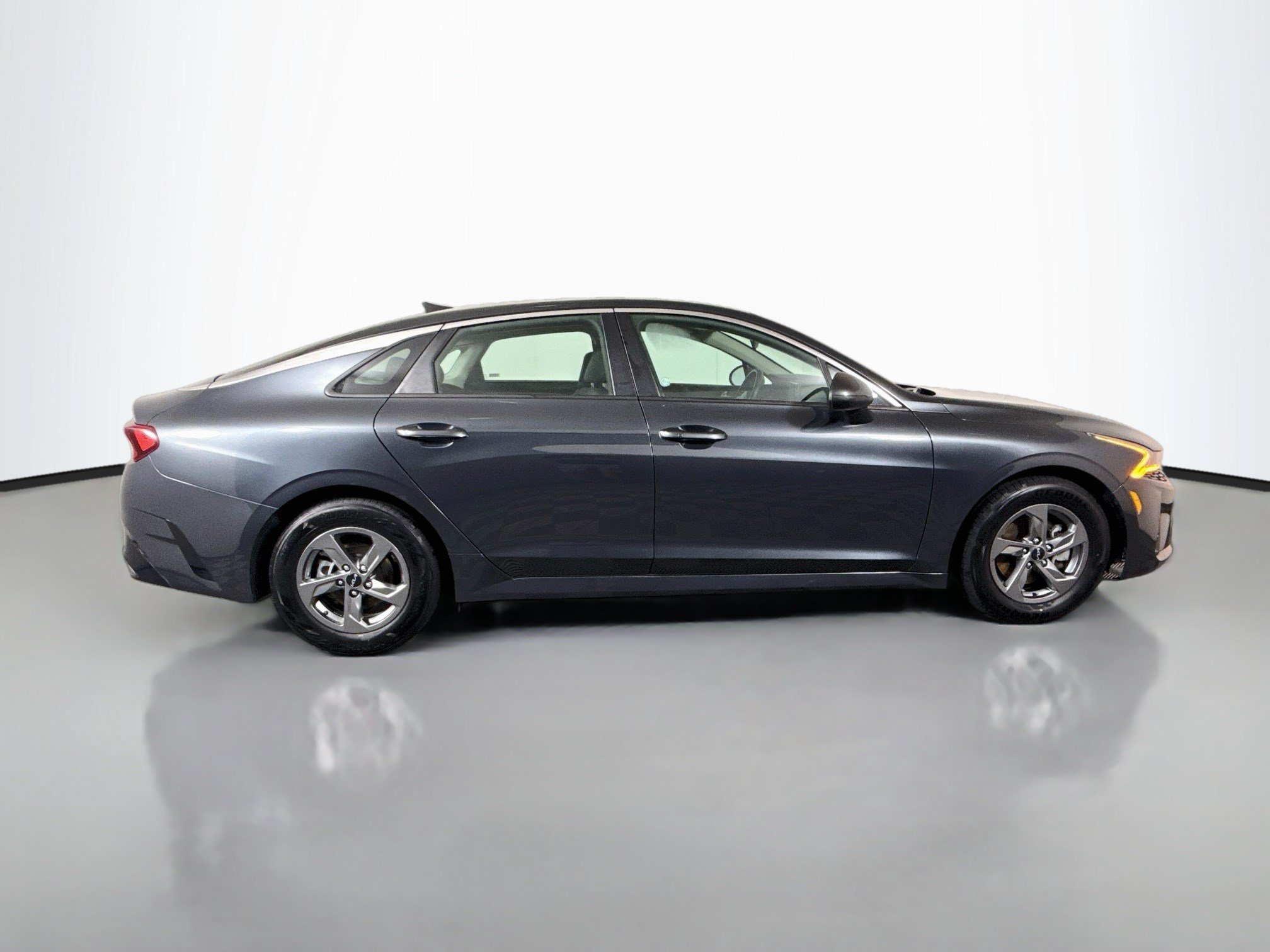 Used 2022 Kia K5 LXS FWD image 11