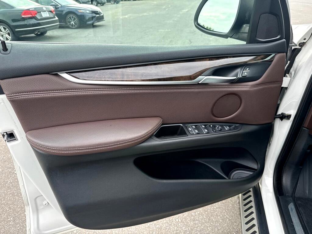 Used 2016 BMW X5 xDrive35i image 11