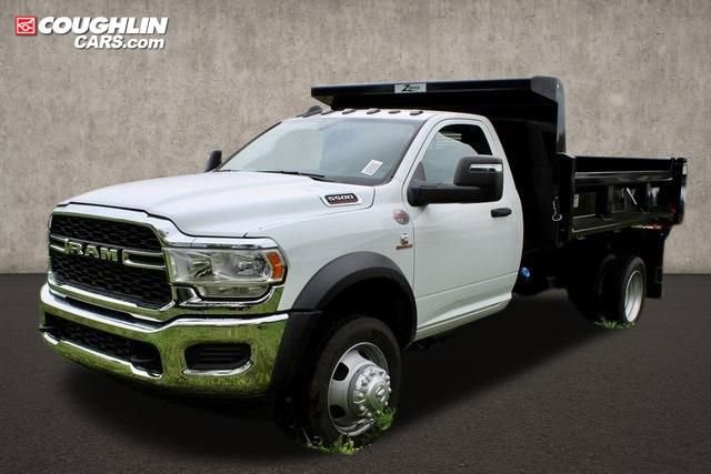 New 2024 RAM 5500 Tradesman image 5