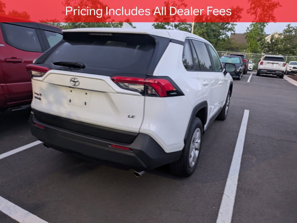 Certified 2025 Toyota RAV4 LE FWD image 7