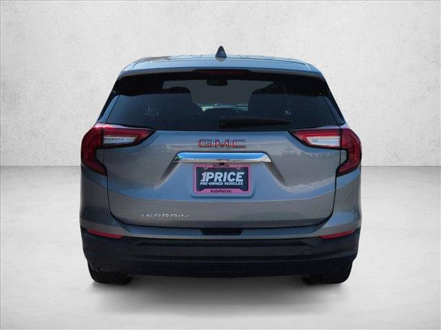 Used 2023 GMC Terrain SLE FWD image 7